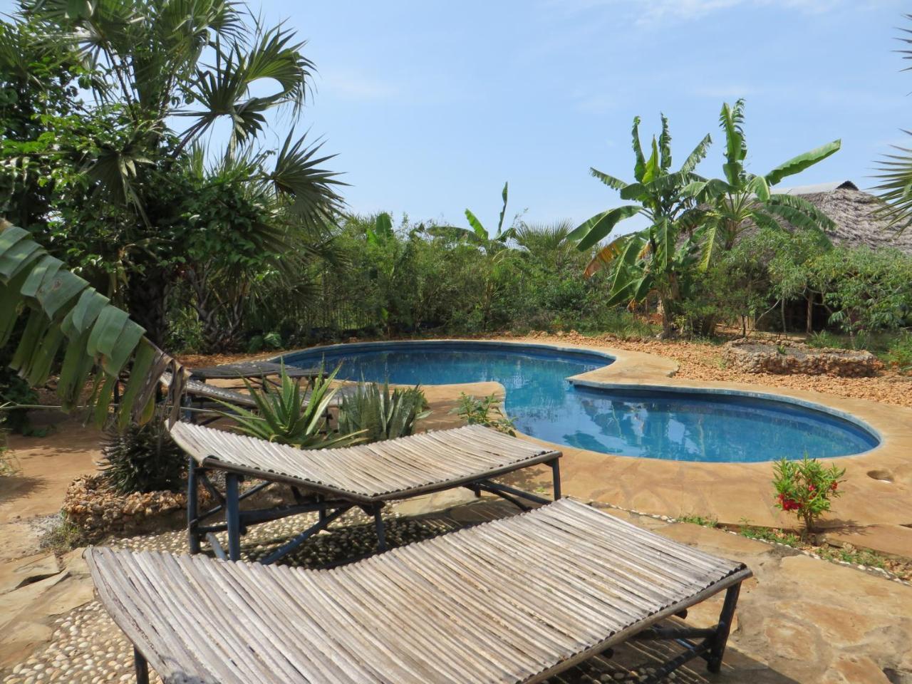 Bahati Diani House Glamping 디아니 해변 외부 사진